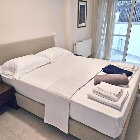Lagonisi Beach House Kalivia Thorikou Екстериор снимка