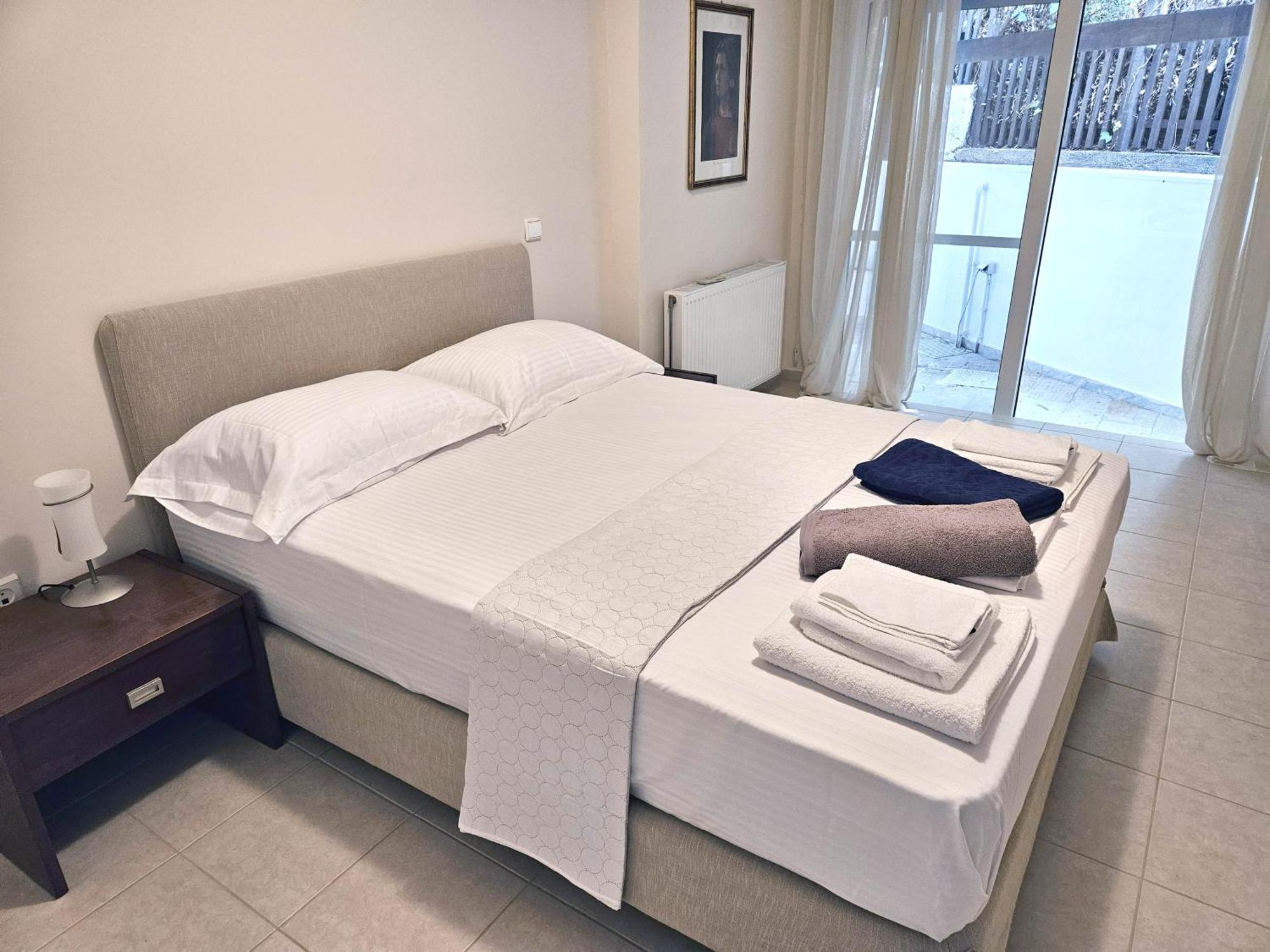Lagonisi Beach House Kalivia Thorikou Екстериор снимка