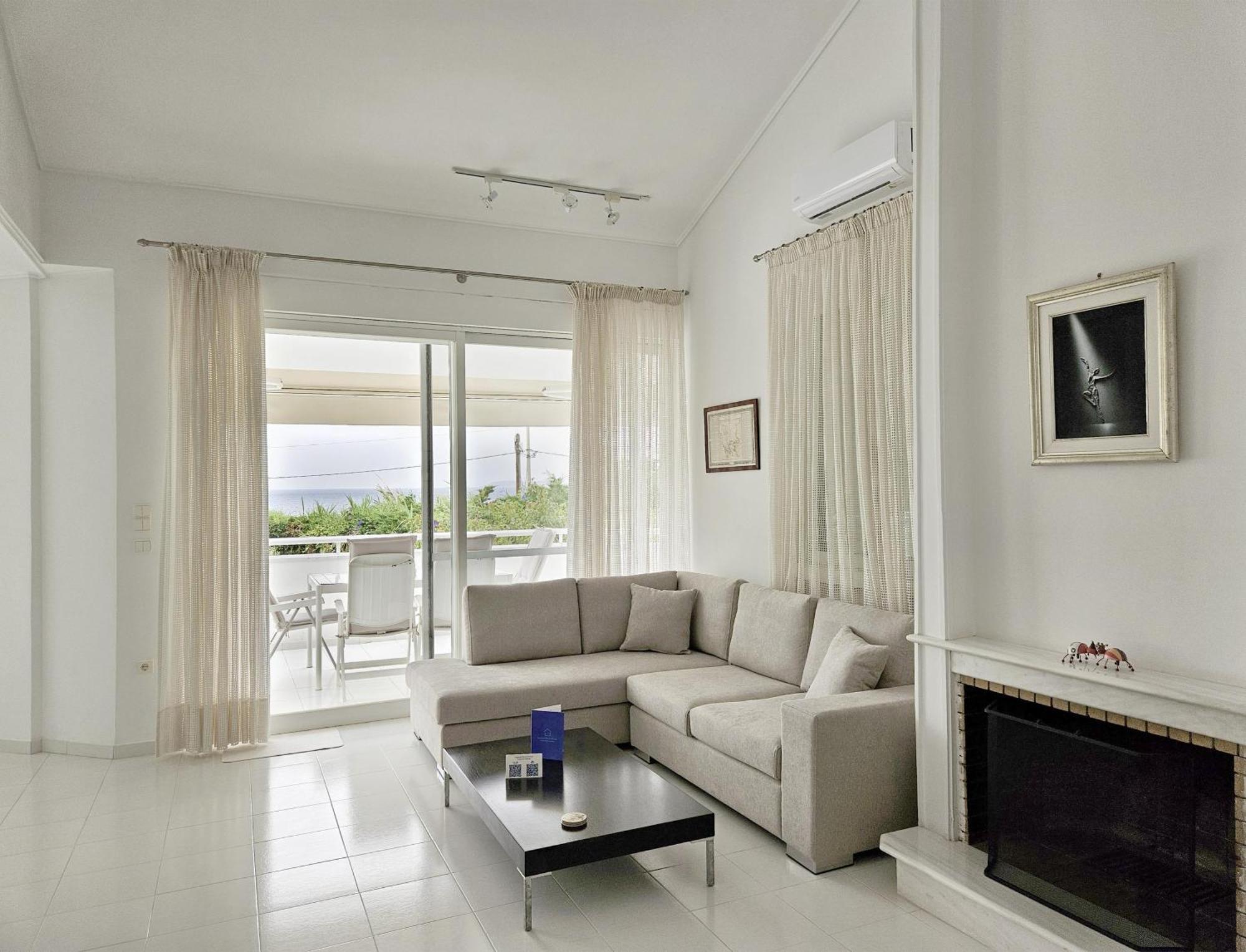 Lagonisi Beach House Kalivia Thorikou Екстериор снимка